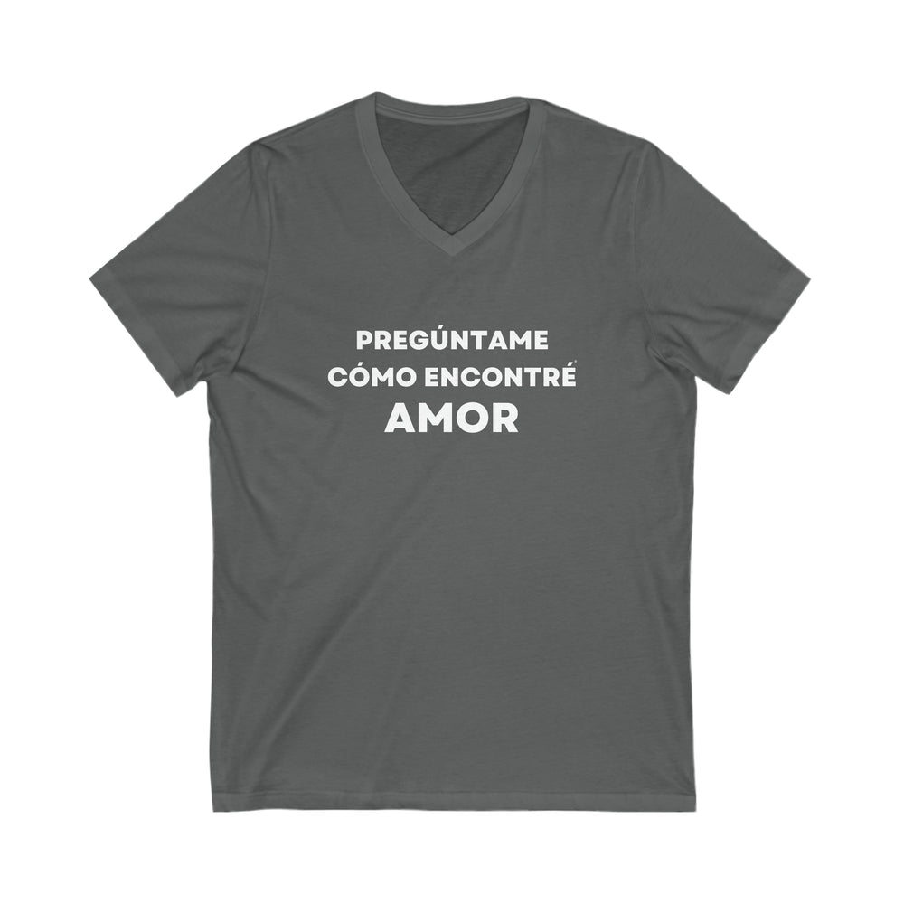 Amor/Love, Unisex Jersey Short Sleeve V-Neck Tee (ES CDN)