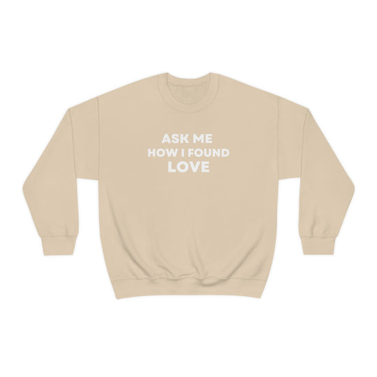Love, Unisex Heavy Blend™ Crewneck Sweatshirt (ENG CDN)