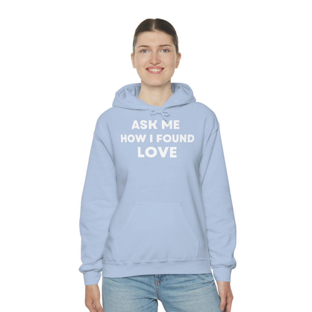 Love, Unisex Heavy Blend™ Hooded Sweatshirt (DE)