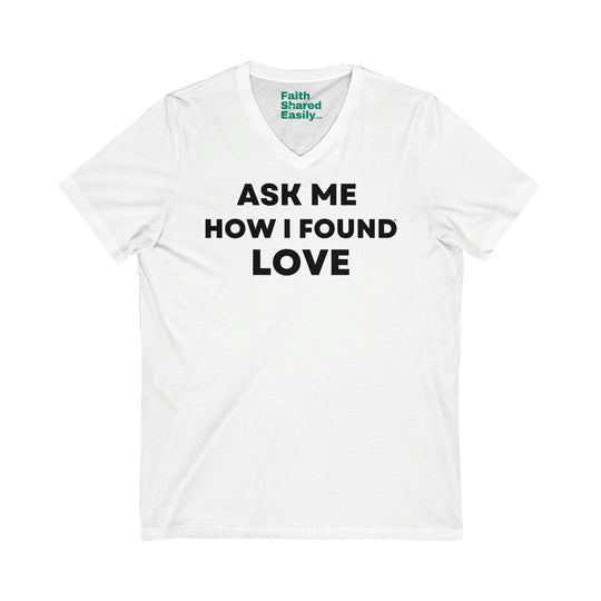 (DE) LOVE, Unisex Jersey Short Sleeve V-Neck Tee